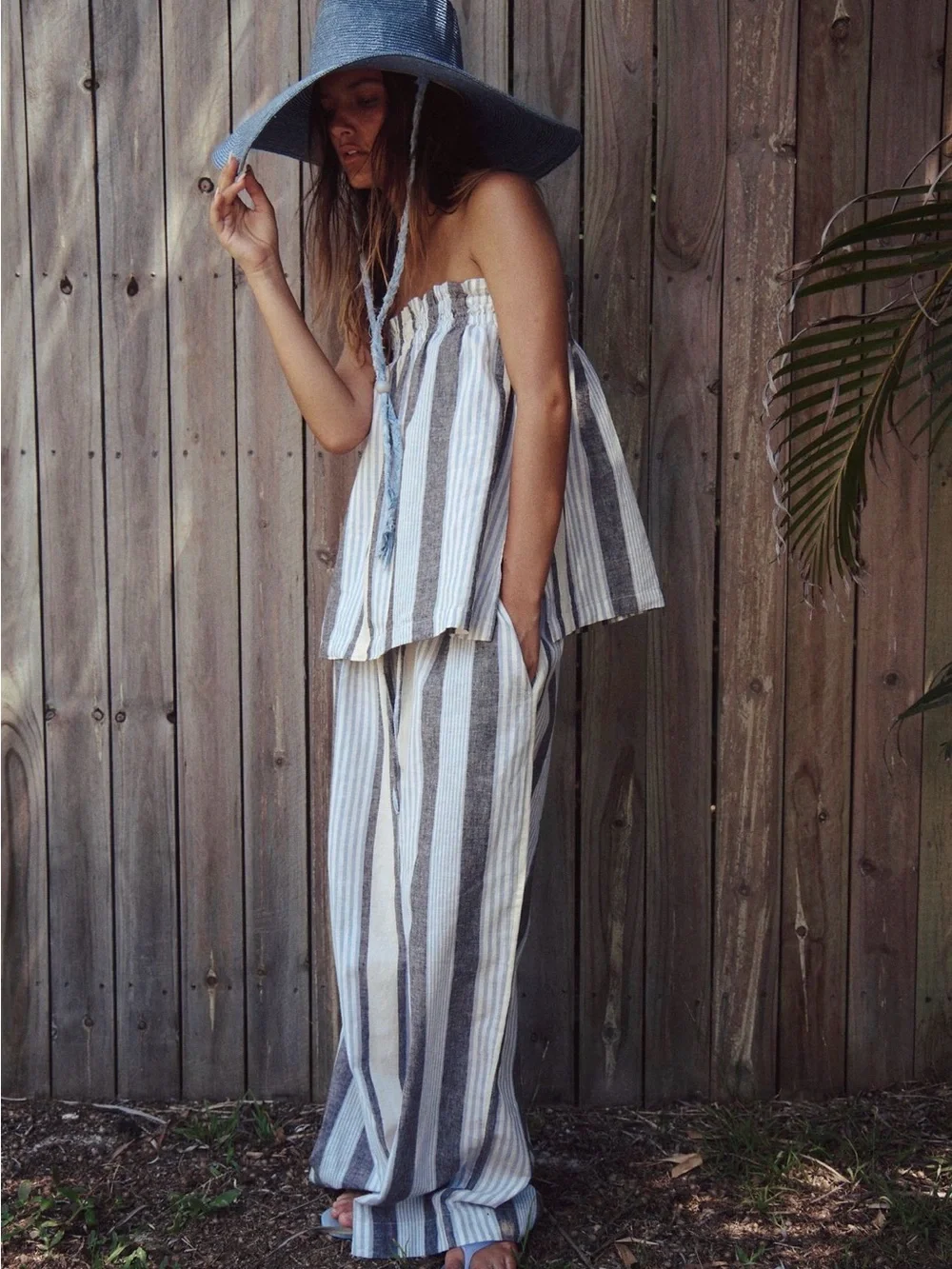 Striped Wide-Leg Linen Pants in Blue and White